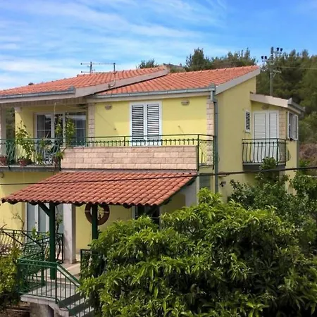 Moreno 2 With Seaview Апартаменты *